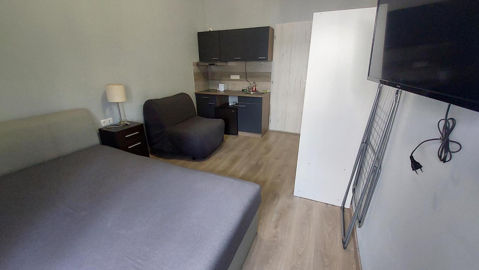 Kinizsi Udvar Apartmanhaz Balatonboglár Exteriör bild